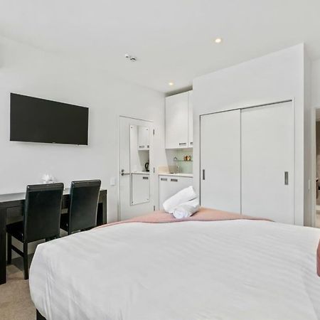 Tranquil Modern Studio Queenstown Exteriör bild