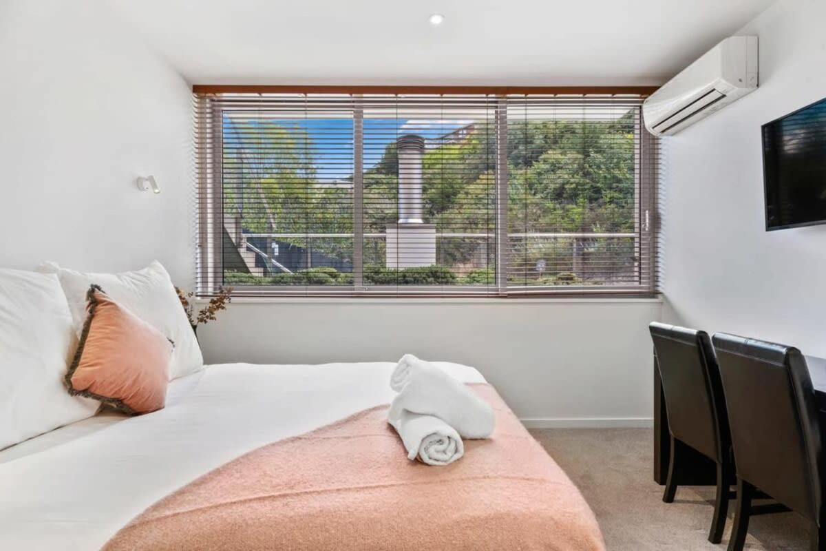 Tranquil Modern Studio Queenstown Exteriör bild