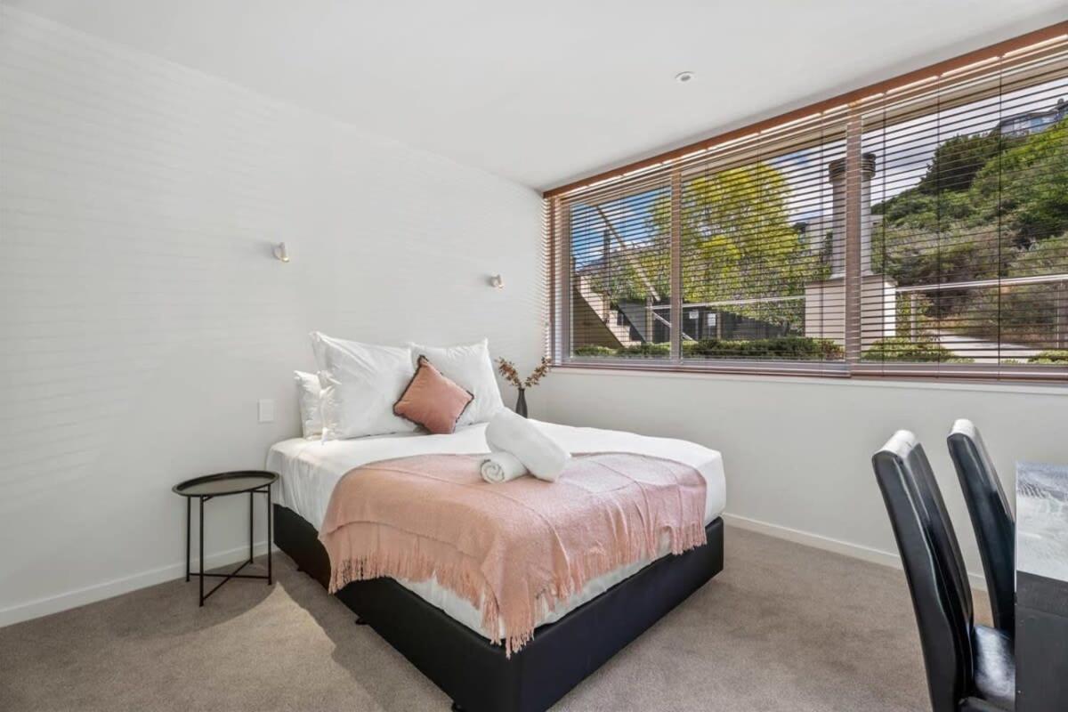 Tranquil Modern Studio Queenstown Exteriör bild