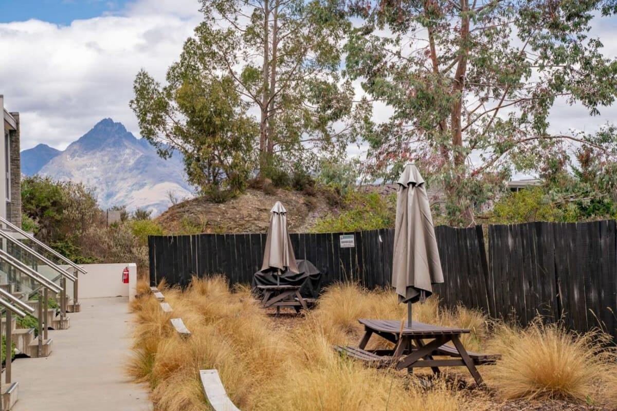 Tranquil Modern Studio Queenstown Exteriör bild